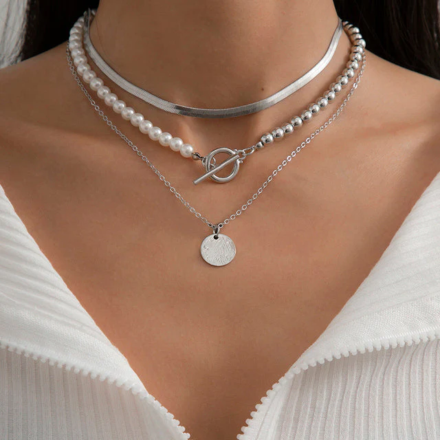 Goth Baroque Pearl Coin Portrait Pendant Necklace for Women Vintage Aesthetic Jewelry - Image 15