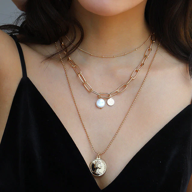 Goth Baroque Pearl Coin Portrait Pendant Necklace for Women Vintage Aesthetic Jewelry - Image 6